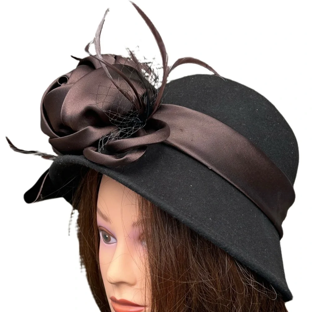 100% WOOL FELT Cloche Hat with Brown Satin Rose and Feather Detail Pretty Easter - Picture 3 of 13